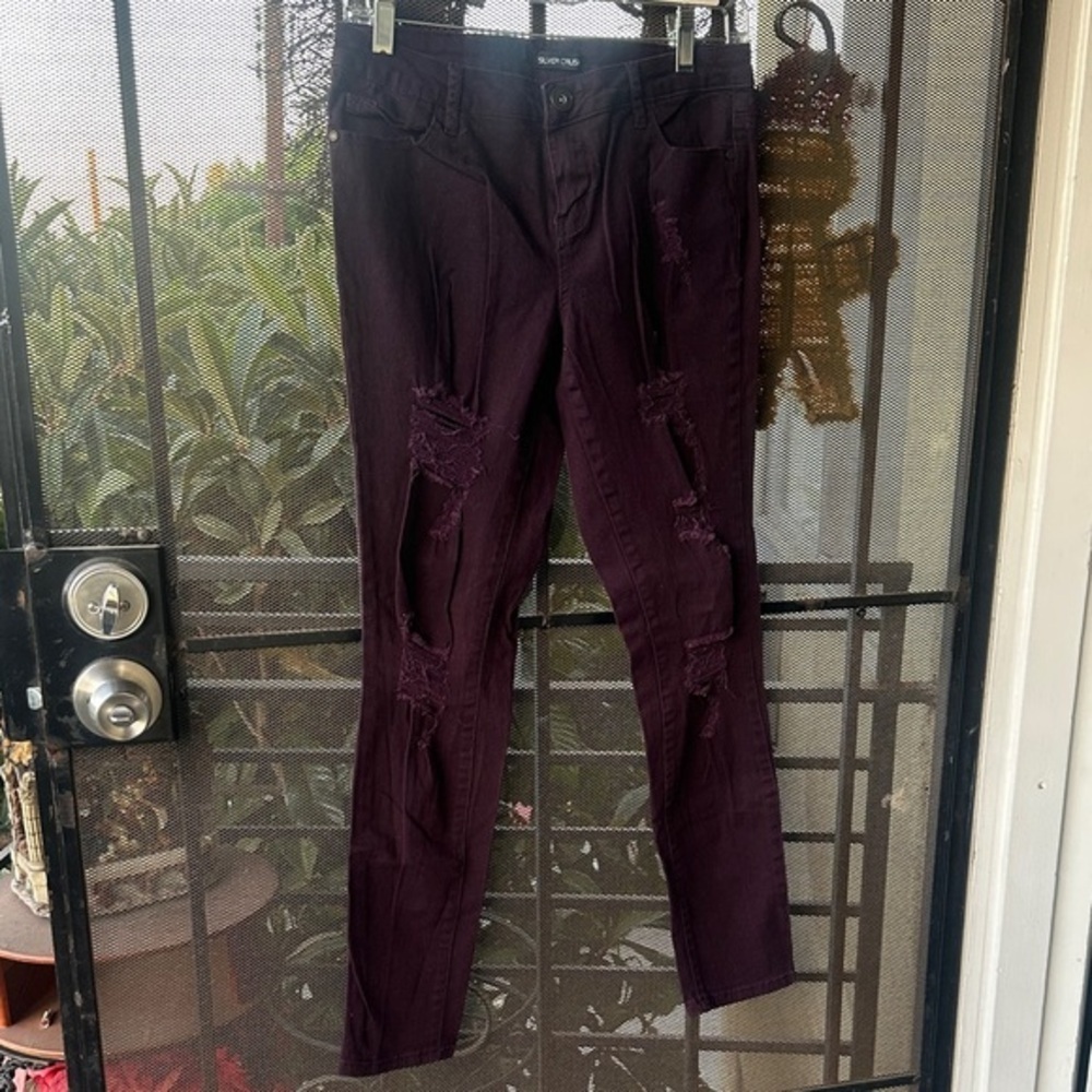 Women's Skinny Jeans in Purple